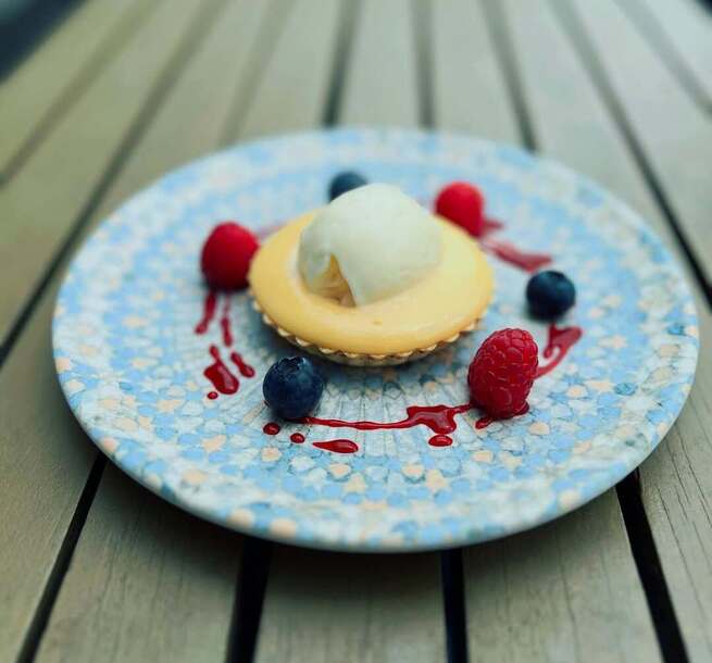 Lemon curd & raspberry jam tart @ Fox & Grapes