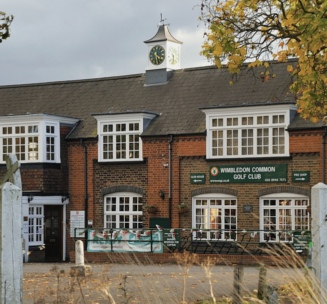 Wimbledon Common Golf Club - clubhouse exterior