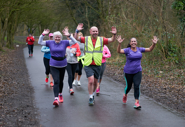 Wimbledon Common Parkrun - runners enjoying the course