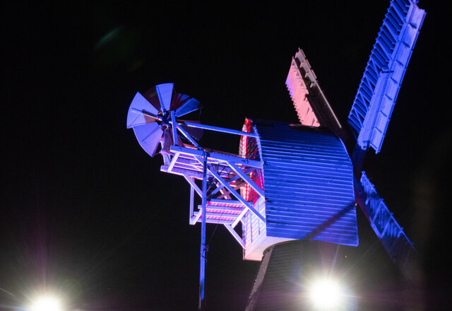 Wimbledon Windmill lit up at night