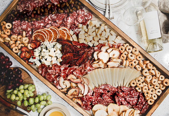 Vallebona Sharing Board